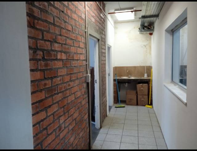 423M² WAREHOUSE TO LET IN MAITLAND